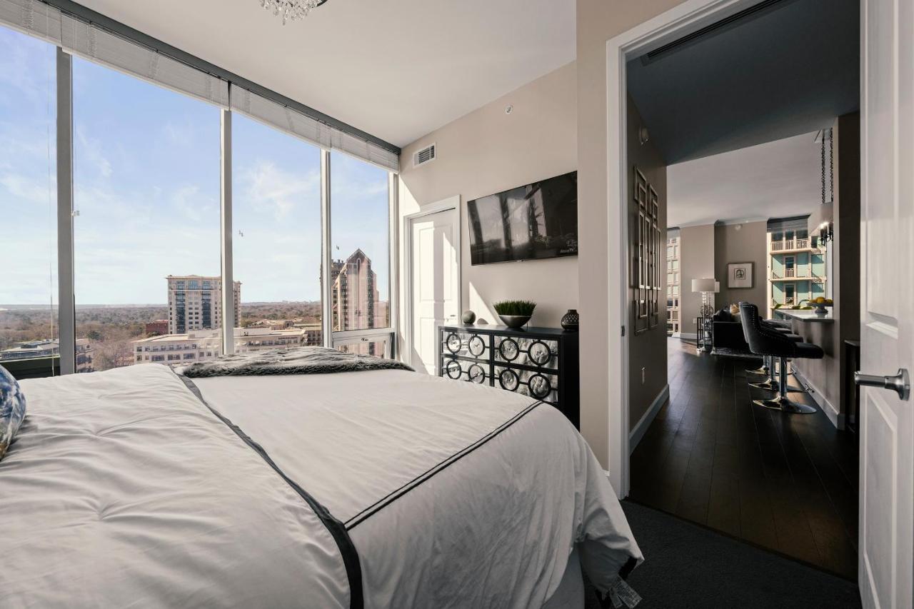 Apartment Skyline Executive